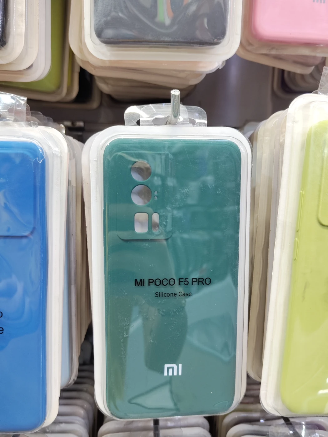 گارد سیلیکونی POCO F5pro